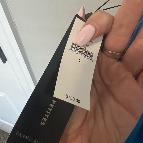 Gorgeous, BNWT banana republic maxi dress in blue size large - Picture 2 of 3